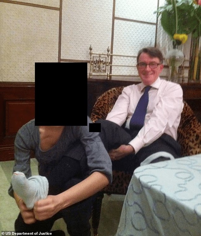 ΕΠΣΤΑΙΝ ΜΑΝΤΕΛΣΟΝ