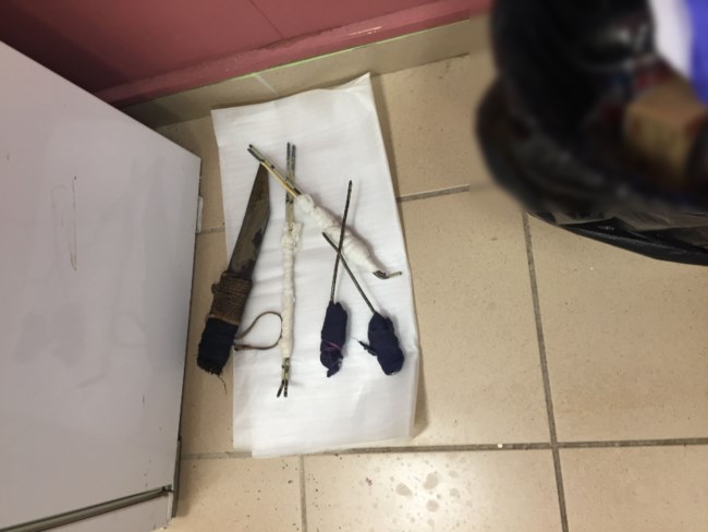Σουβλί, αυτοσχέδια μαχαίρια, σπαθιά και... ναργιλές στις φυλακές Αυλώνα [εικόνες]
