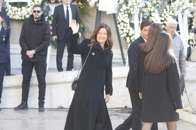 κηδεια τεωσ