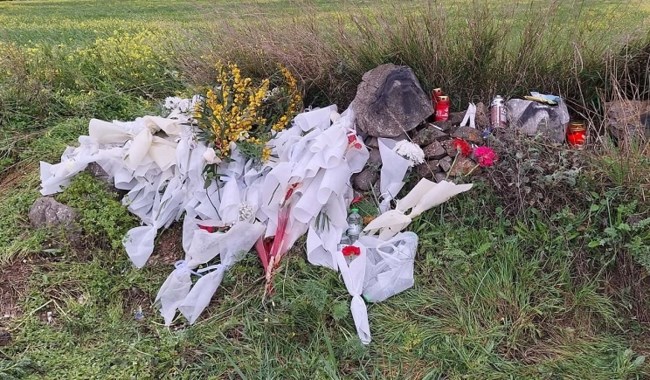 ΠΑΡΟΣ ΤΡΟΧΑΙΟ ΔΥΣΤΥΧΗΜΑ 18ΧΡΟΝΟΣ