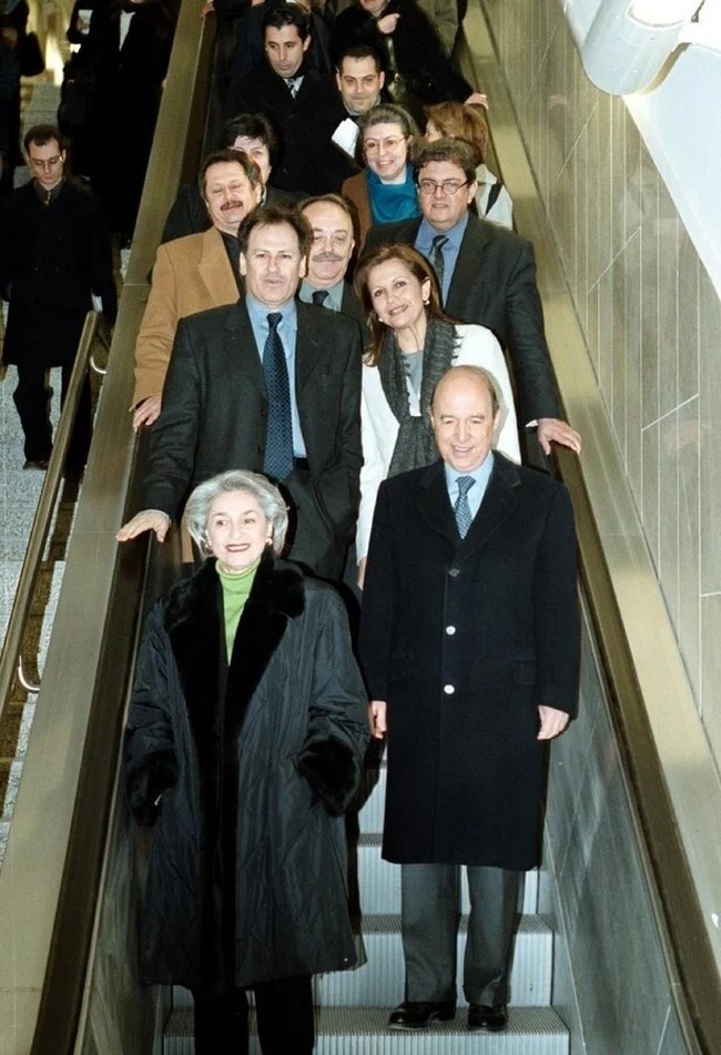 ΕΓΚΑΙΝΙΑ ΜΕΤΡΟ ΑΘΗΝΑ 2000