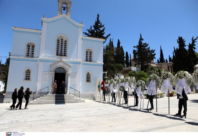 Κηδεία Τσούρα