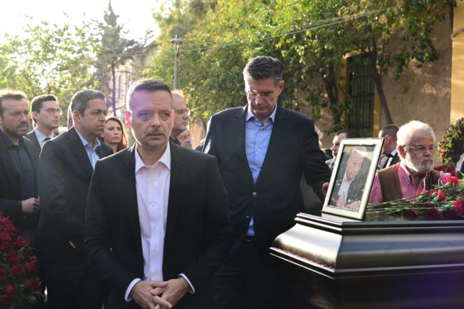 ΚΗΔΕΙΑ ΦΛΑΜΠΟΥΡΑΡΗ