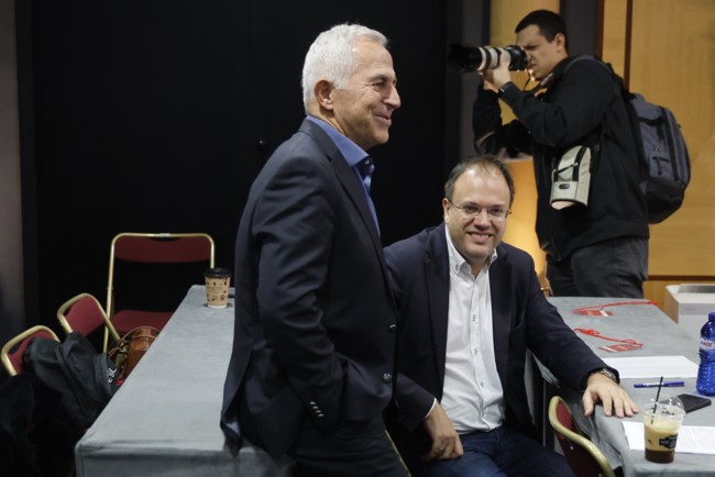 θεοχαροπουλος