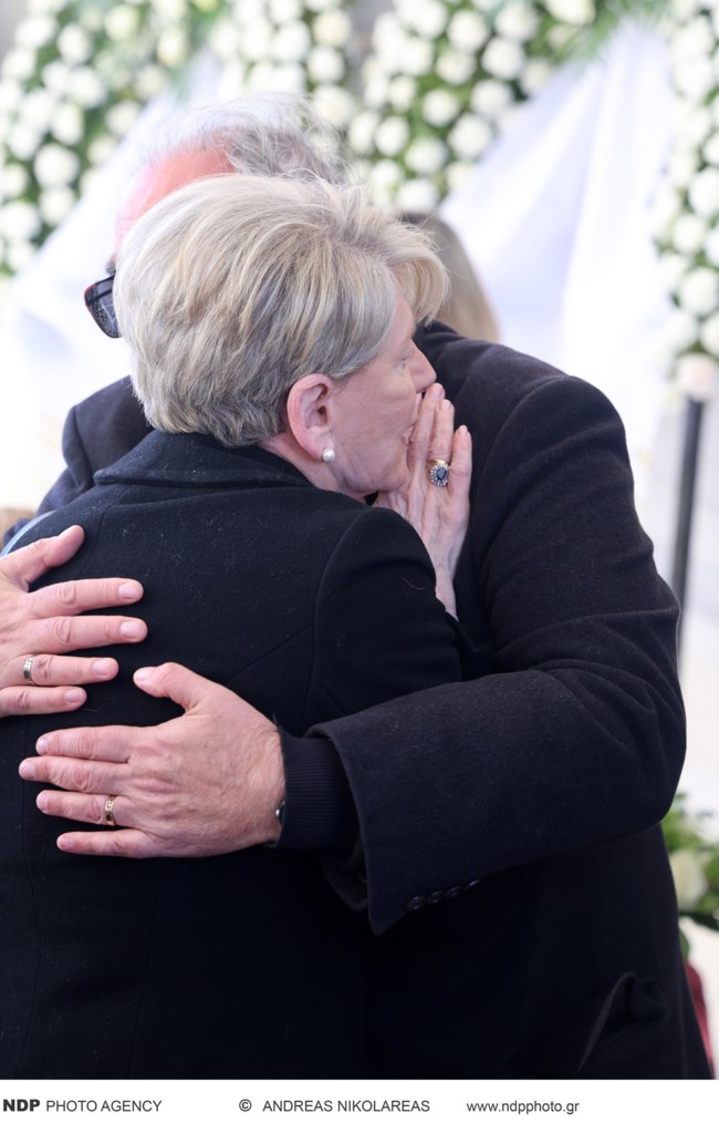 ΣΥΛΒΑ ΑΚΡΙΤΑ ΚΗΔΕΙΑ