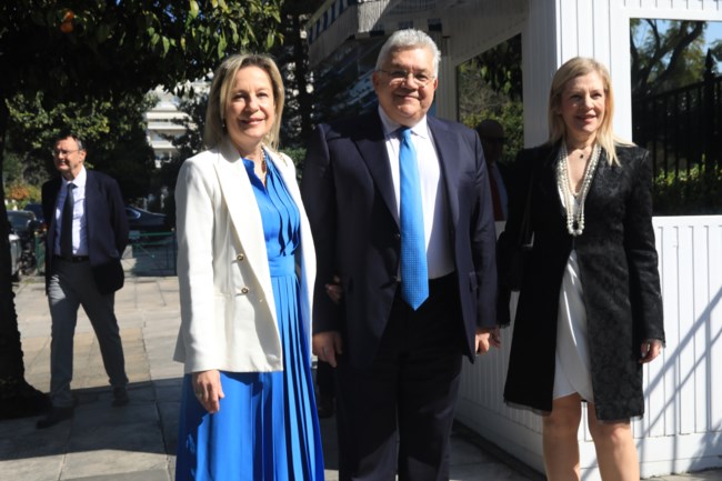 Ορκωμοσία κυβέρνησης
