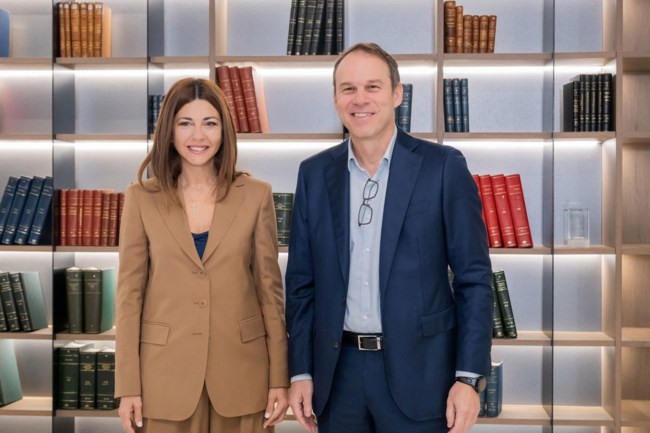 COSMOTE TELEKOM: Νέα εποχή συνδεσιμότητας σε όλα τα δυσπρόσιτα σχολεία της χώρας με δωρεάν γρήγορο ίντερνετ