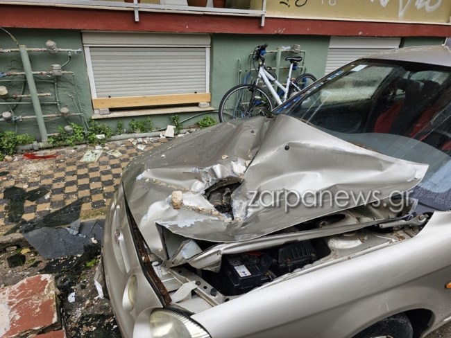 ΜΠΑΛΚΟΝΙ ΑΜΑΞΙΑ