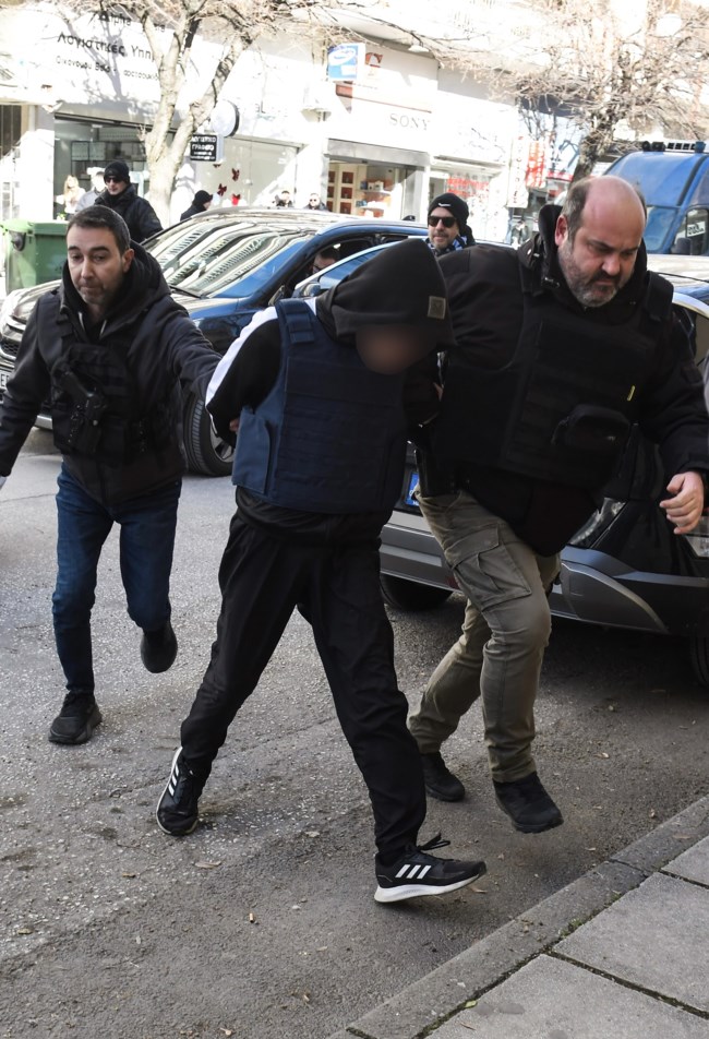 ΣΕΡΡΕΣ ΔΙΚΑΣΤΗΡΙΑ 16ΧΡΟΝΟΣ