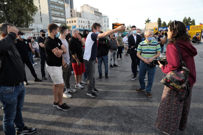 Μεγάλες ουρές και ένταση στο λιμάνι του Πειραιά: Σταμάτησε την παράνομη απεργία η ΠΕΝΕΝ, αναχωρούν τα πλοία