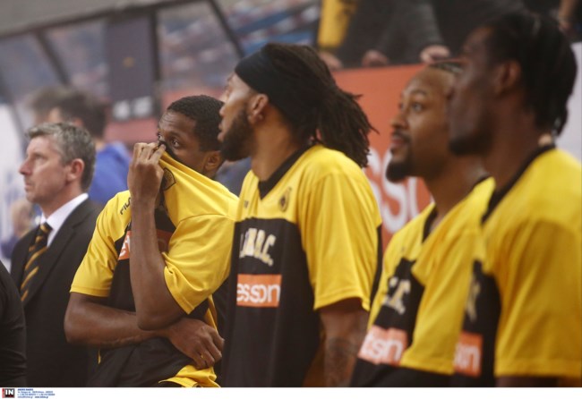 επεισόδια ΑΕΚ