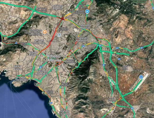 Ουρές χιλιομέτρων στον Κηφισό - Στο "κόκκινο" το κέντρο και η Αττική Οδός, απεργούν τα ταξί - Live η κίνηση