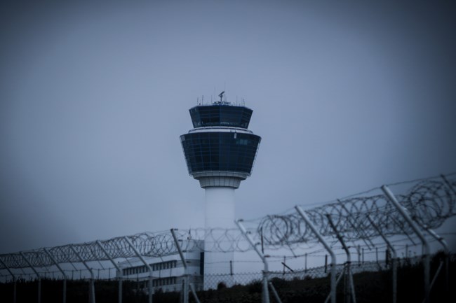 Κομισιόν: Στέλνει την Ελλάδα στο ευρωπαϊκό Δικαστήριο για "έλλειψη" σύγχρονων διαδικασιών πλοήγησης στα αεροδρόμια