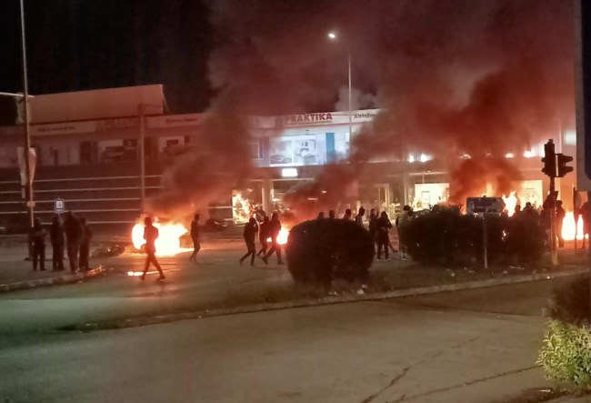 Επεισόδια στο Αγρίνιο