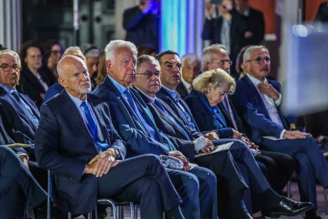 ΤΣΙΠΡΑΣ ΠΑΠΑΝΔΡΕΟΥ