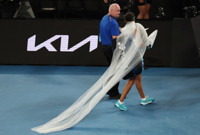 ναομι οσακα