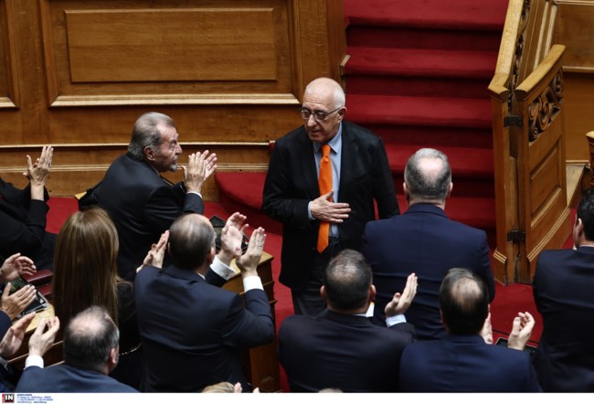 Νέος Πρόεδρος της Βουλής ο Νικήτας Κακλαμάνης με μεγάλη πλειοψηφία- Δεν τον ψήφισαν ΚΚΕ, Νέα Αριστερά, Νίκη και Κωνσταντοπούλου
