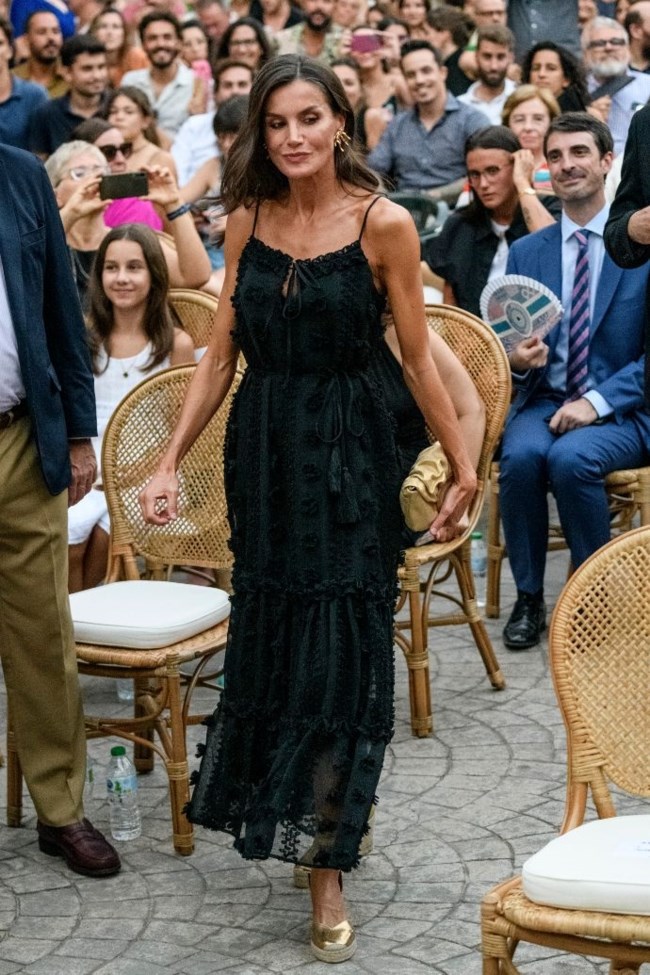 Letizia black dress