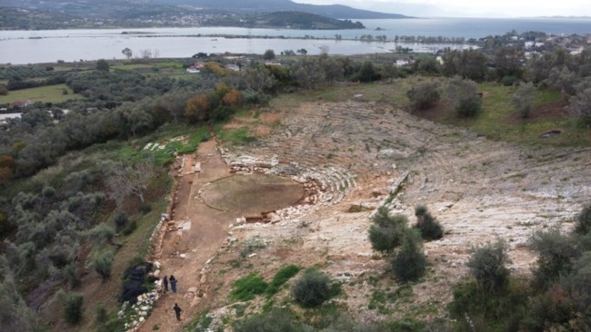 ΘΕΑΤΡΟ ΛΕΥΚΑΔΑ