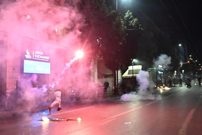 Επεισόδια Σύνταγμα Τέμπη