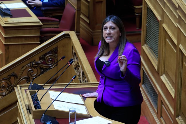 Ετοιμάζεται σύλλογος γυναικών που έχουν υποστεί bullying από τη Ζωή Κωνσταντοπούλου- Τις έκοψε από τις λίστες