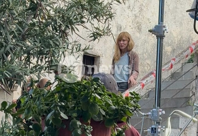 Οι πρώτες φωτό της Κέιτ Μπλάνσετ από τα γυρίσματα ταινίας στην Καρδαμύλη - Ξανά άρωμα Χόλιγουντ στην Ελλάδα