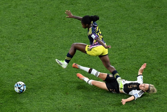 Μουντιάλ Γυναικών 2023: Ο "θηλυκός" Μέσι της Κολομβίας - Η 18χρονη Λίντα Καϊσέδο νίκησε τον καρκίνο και "χορεύει" στα γήπεδα