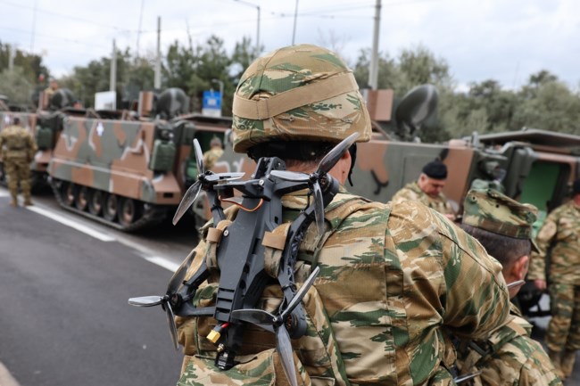 στρατιωτικη παρελαση προετοιμασια