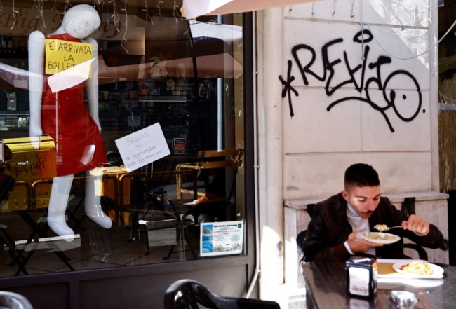 Καλπάζει η ακρίβεια στην Ιταλία: Ανατιμήσεις - ρεκόρ στα τρόφιμα, αύξηση 329% στην ενέργεια