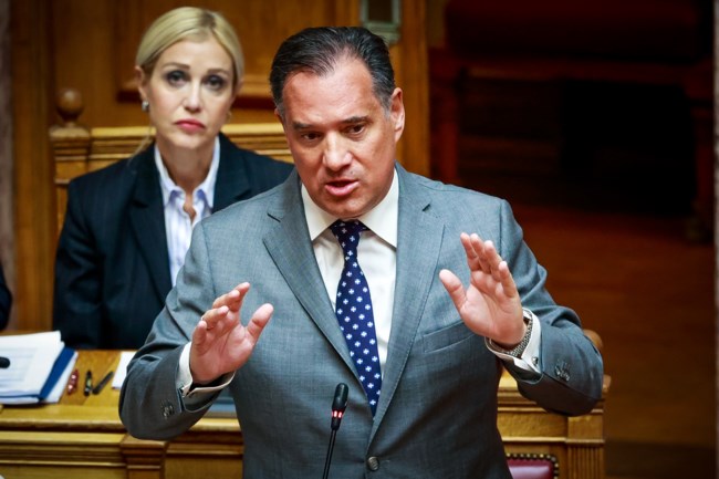 Αγρια κόντρα Γεωργιάδη και Βελόπουλου για τα Τέμπη: "Αυτή η γελοιότης απομίμησης Τραμπ" - "Είσαι χυδαίος και πρόστυχος"