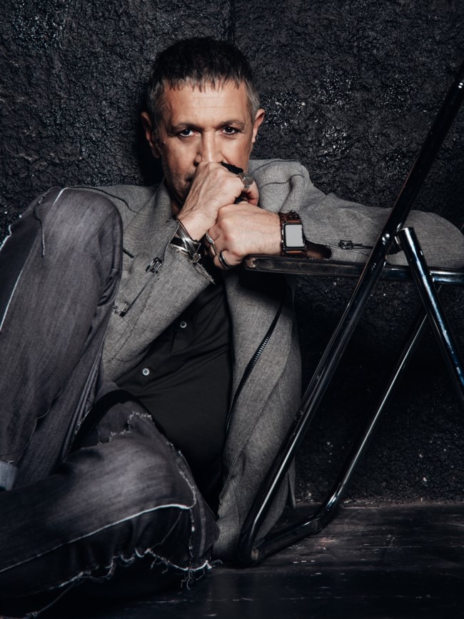 ΑΙΜΙΛΙΟΣ ΧΕΙΛΑΚΗΣ