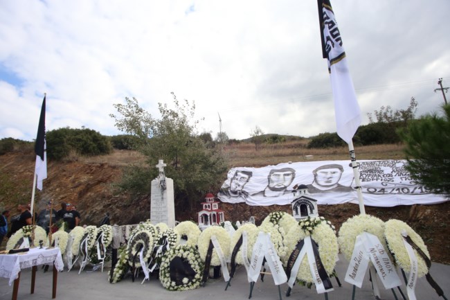 ΠΑΟΚ: Μέρα μνήμης για τα θύματα της τραγωδίας των Τεμπών - Τελέστηκε το ετήσιο μνημόσυνο [εικόνες]