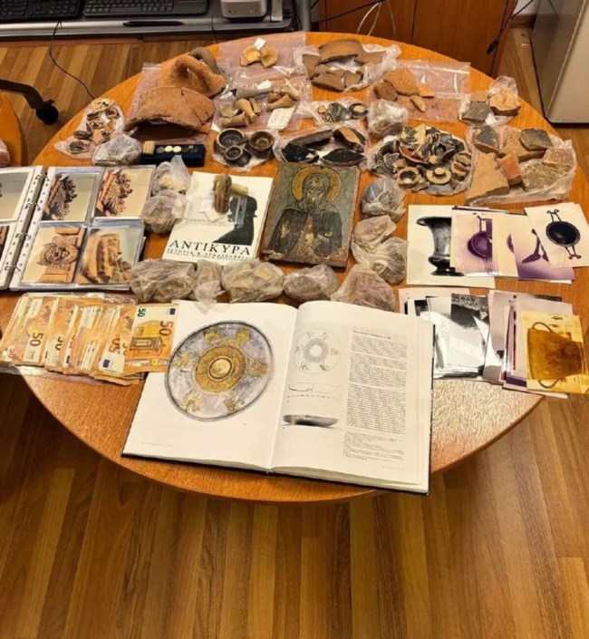 ΚΥΚΛΩΜΑ ΑΡΧΑΙΟΚΑΠΗΛΙΑΣ ΕΛΛΑΔΑ 03