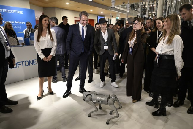 Μητσοτάκης: Η συζήτηση τον διευθύνοντα σύμβουλο της Mistral AI - Οι δύο απειλές της Τεχνητής Νοημοσύνης