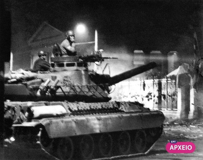 Πολυτεχνείο: Συγκλονίζει ο γιατρός που προσέφερε πρώτες βοήθειες σε τραυματίες - "Χτυπούσαν στο ψαχνό"