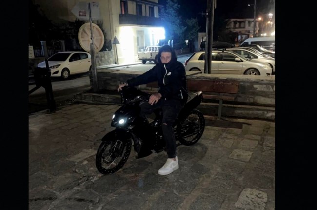 Ανείπωτος πόνος στην Αργαλαστή: "Έφυγε" ο 16χρονος Νίκος που νοσηλευόταν μετά από τροχαίο με μηχανάκι