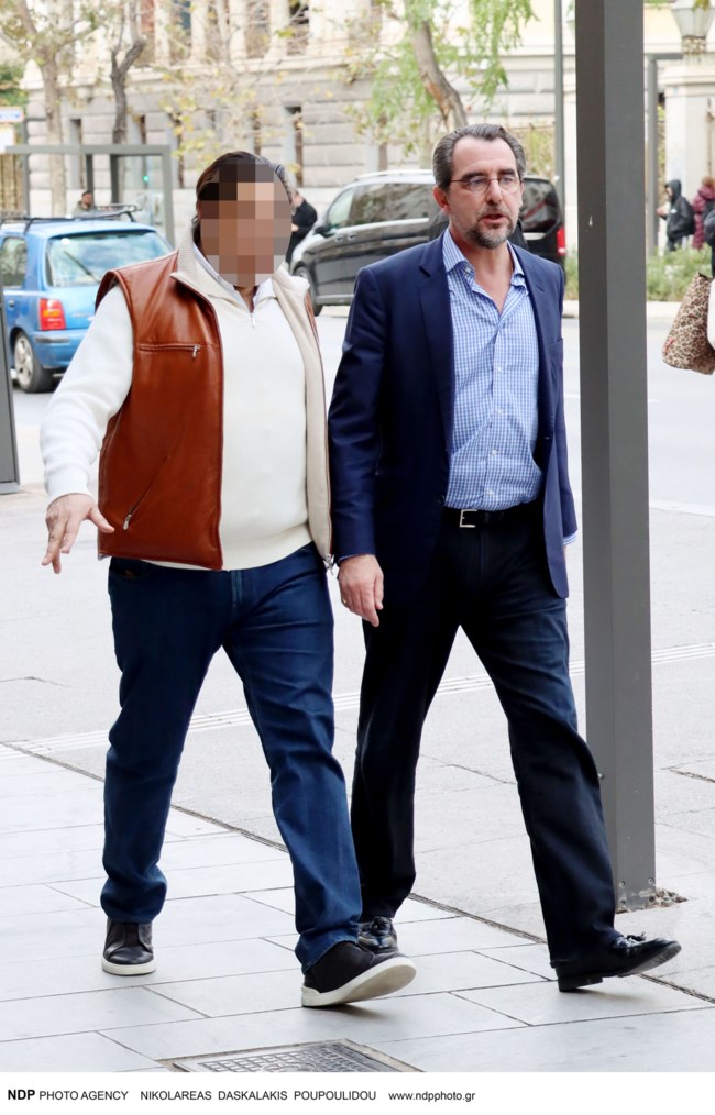 Νικόλαος Ντε Γκρες: Χαλαρή βόλτα στο κέντρο της Αθήνας