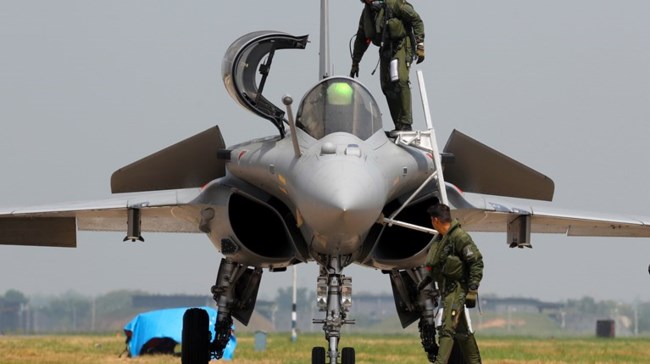 Αποκάλυψη για "Rafale": Τον Ιανουάριο τα πρώτα μαχητικά στην Ελλάδα - Τι επιδιώκει η κυβέρνηση