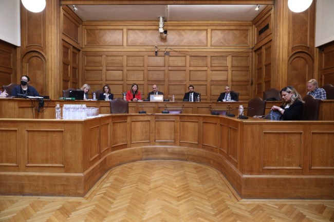 Εξεταστική για τα Τέμπη