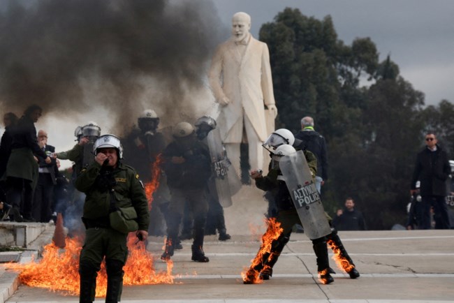 ΤΕΜΠΗ ΕΠΕΙΣΟΔΙΑ ΣΥΝΤΑΓΜΑ