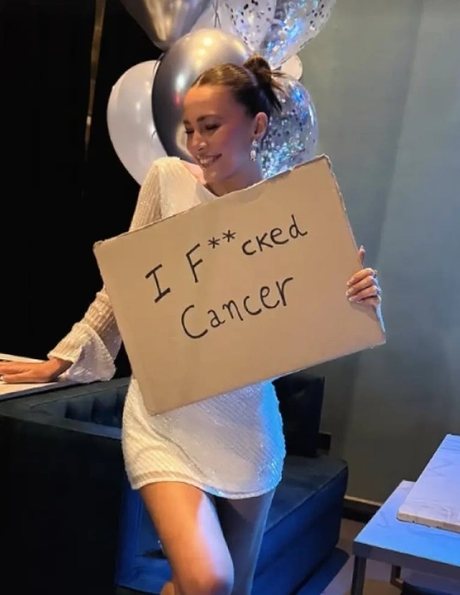 ΕΒΕΛΙΝΑ ΣΚΙΤΣΚΟ ΚΑΡΚΙΝΟΣ