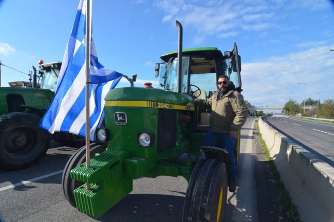 ΑΓΡΟΤΕΣ ΚΙΝΗΤΟΠΟΙΗΣΕΙΣ