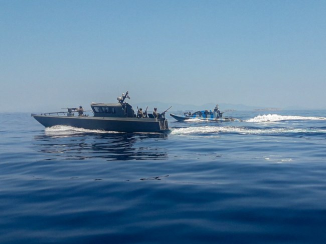 Εντυπωσιακή άσκηση ειδικών δυνάμεων: Έλληνες και Aμερικανοί μαζί στο Αιγαίο [Βίντεο]