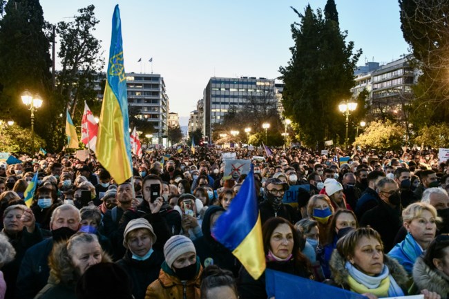 Αντιπολεμικό συλλαλητήριο στο Σύνταγμα