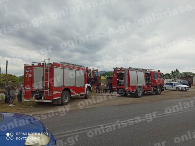 Θανατηφόρο τροχαίο στη Λάρισα: Νεκρός ένας ηλικιωμένος, χαροπαλεύει η σύζυγός του [εικόνες - βίντεο]
