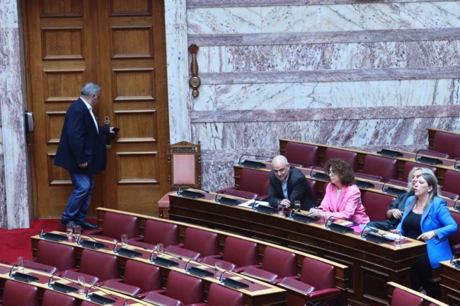 ΛΑΜΠΡΟΥΛΗΣ ΚΩΝΣΤΑΝΤΟΠΟΥΛΟΥ