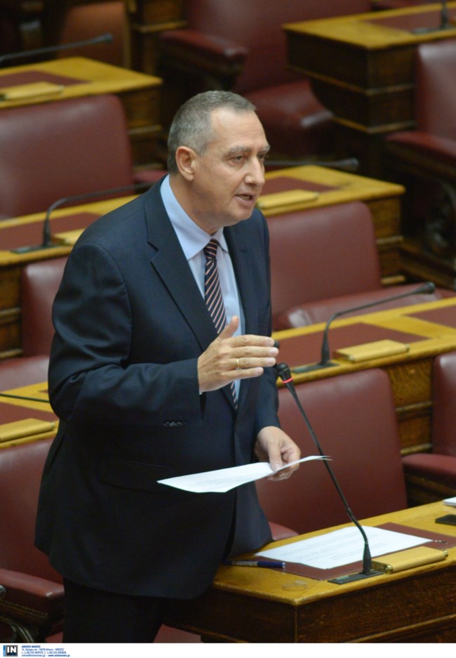 Γιάννης Μιχελάκης