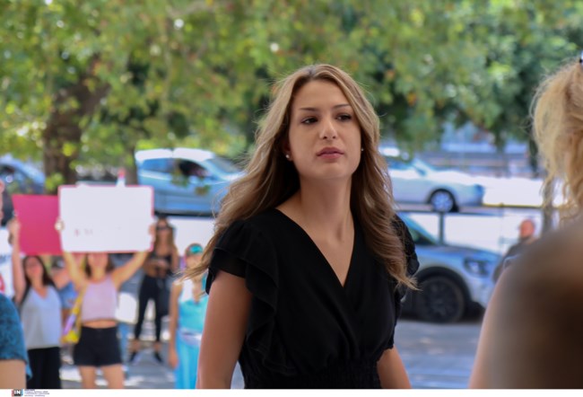 Ευρωεκλογές: Υποψήφια με τους "Πατριώτες" η Γεωργία Μπίκα - Το κόμμα του Εμφιετζόγλου