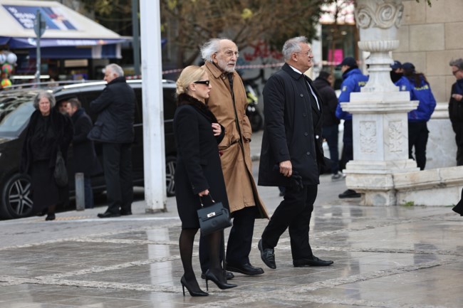 κηδεια ειρηνησ μητροπολη αθηνων