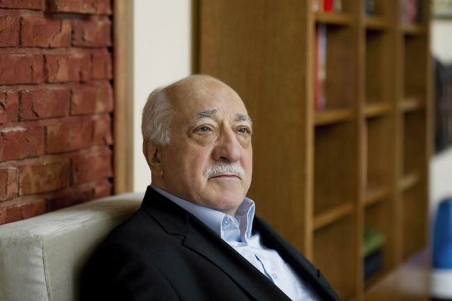 ΦΕΤΟΥΛΑΧ ΓΚΙΟΥΛΕΝ